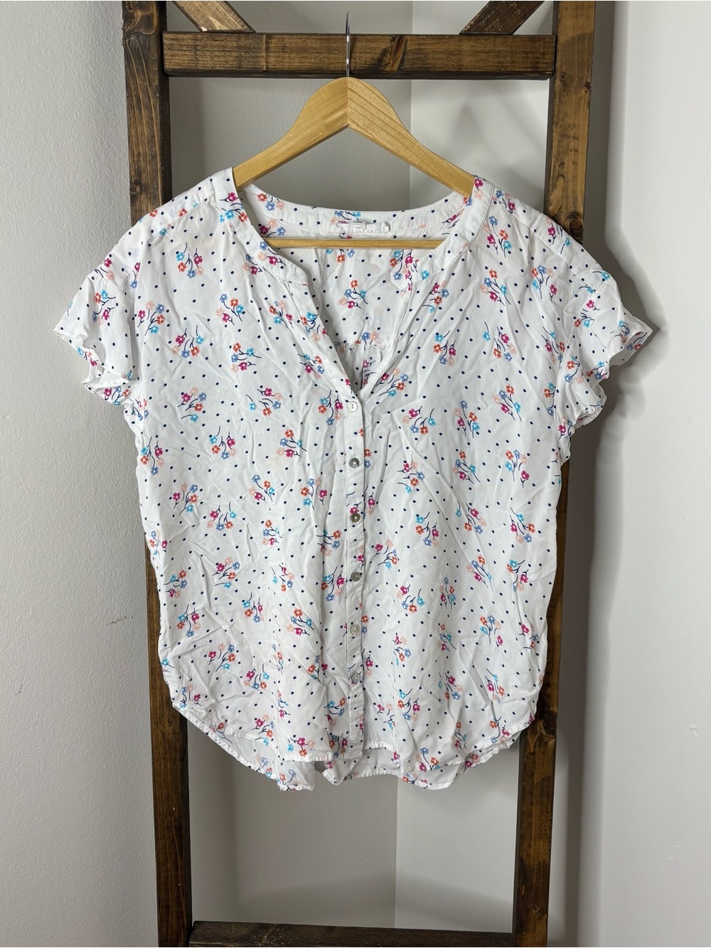 Jane and Delancey White Floral Button-Up Cap Sleeve Blouse Size L